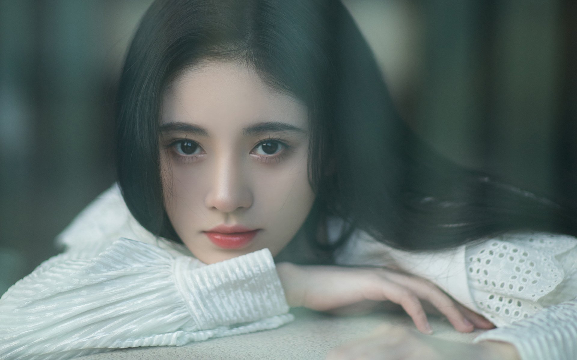 _光影飞轮:在都市夜晚感受速度与艺术_,光影穿梭机百家号