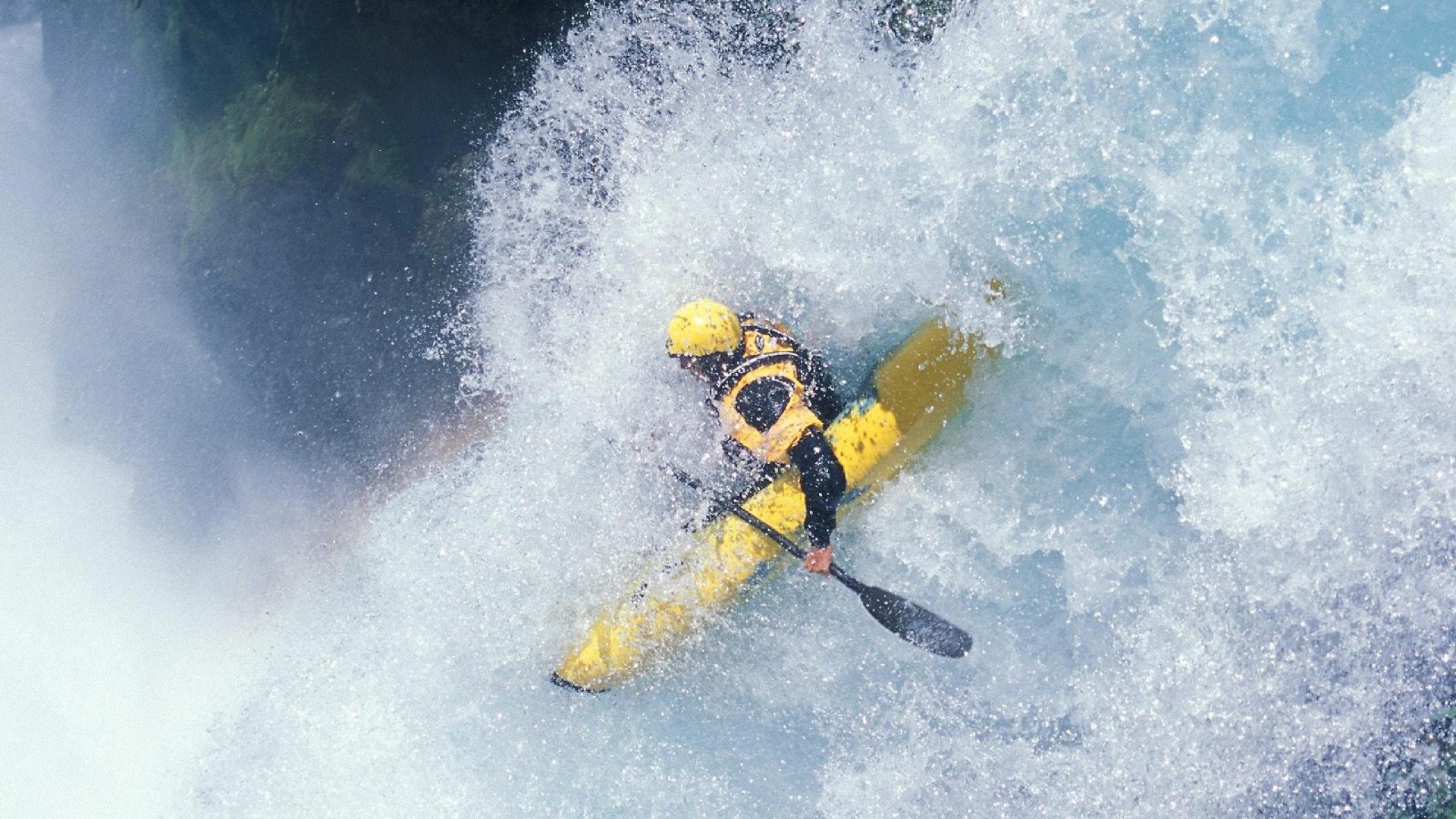 巴尔:全黑队中场的“战术大师”,出色的防守与组织能力兼备